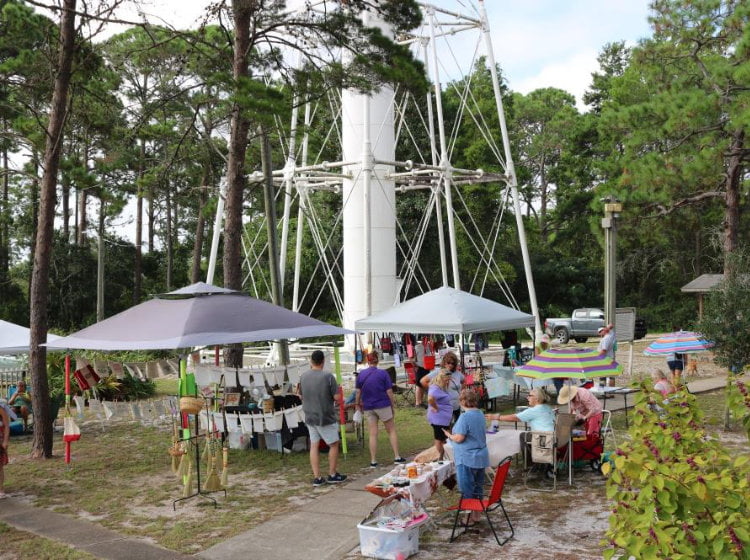 Carrabelle-Country-Market-4XtSmh.tmp_